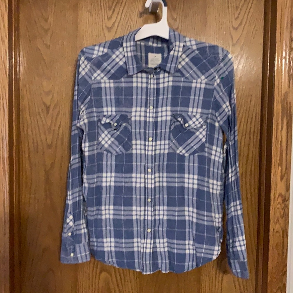 American Eagle, large light blue